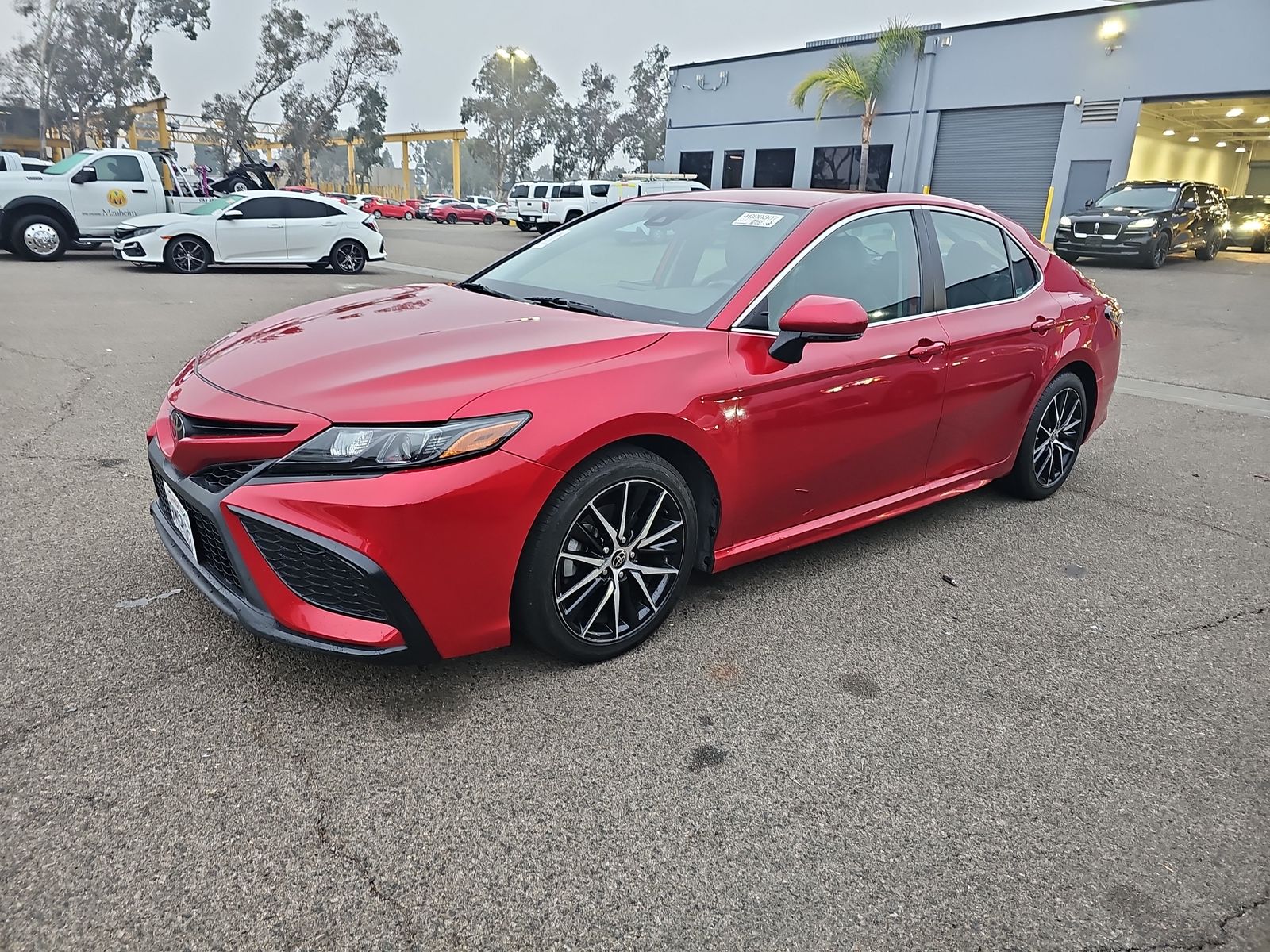 2022 Toyota Camry SE FWD