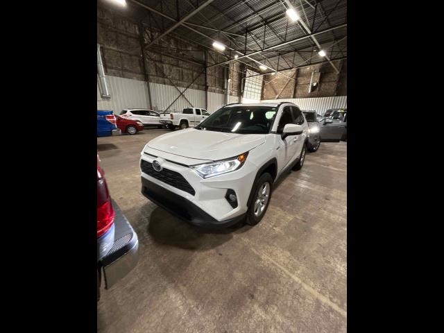 2020 Toyota RAV4 Hybrid XLE