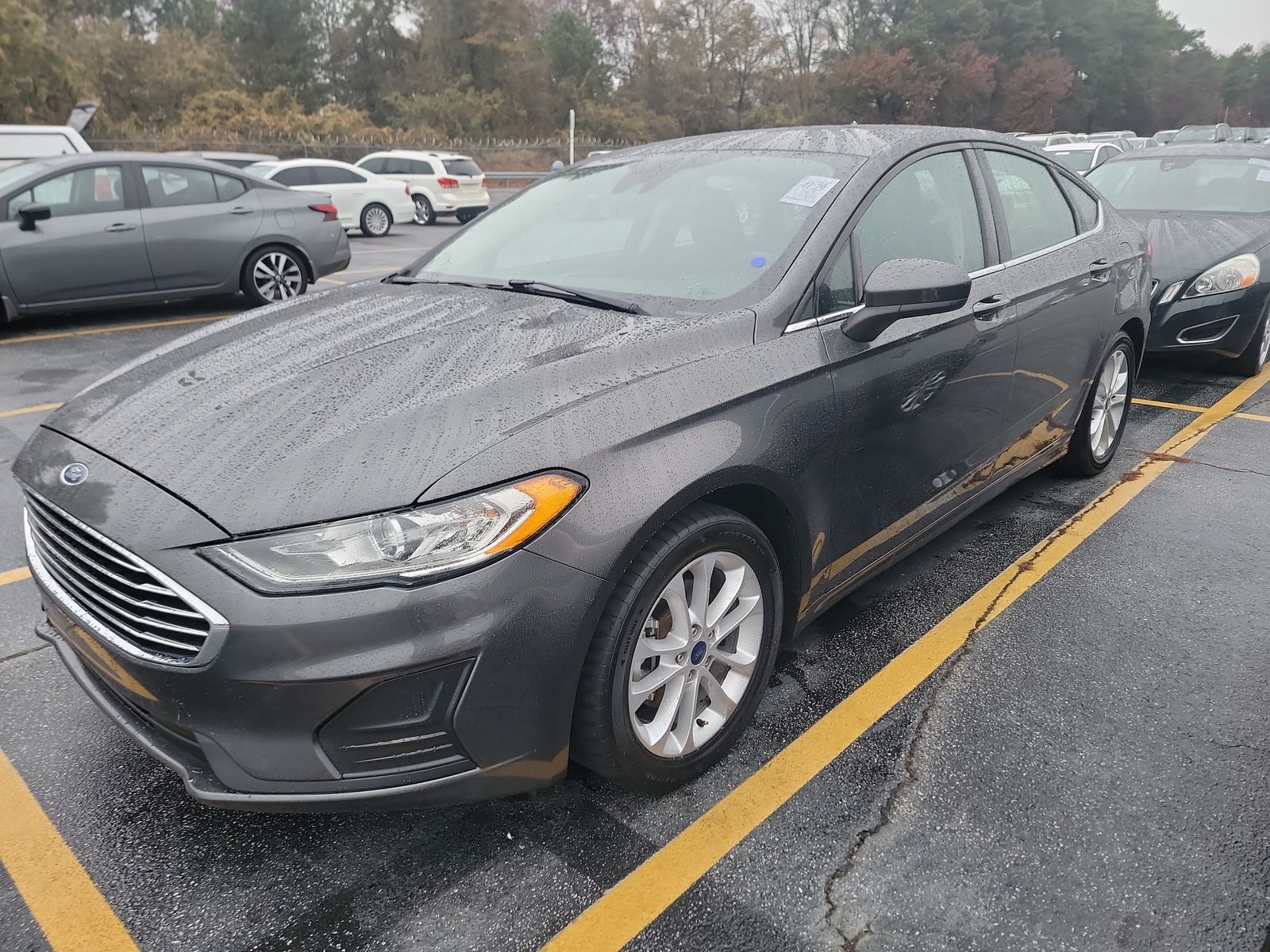 2020 Ford Fusion SE