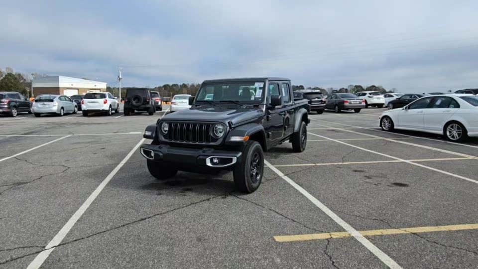 2024 Jeep Gladiator Jeep Beach Crew Cab Short Bed