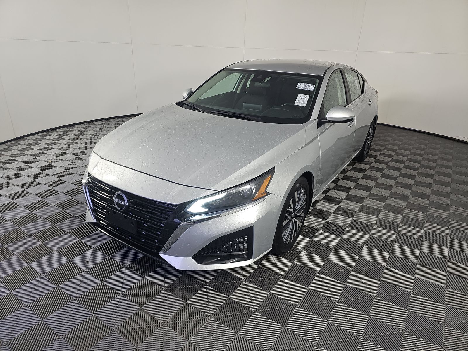 2023 Nissan Altima SV