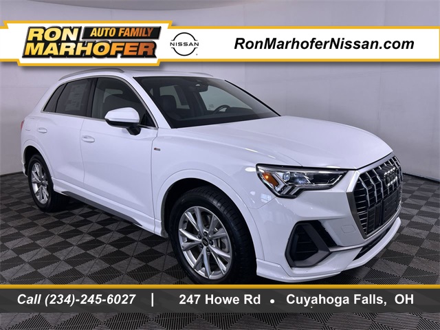 2023 Audi Q3 S line Premium