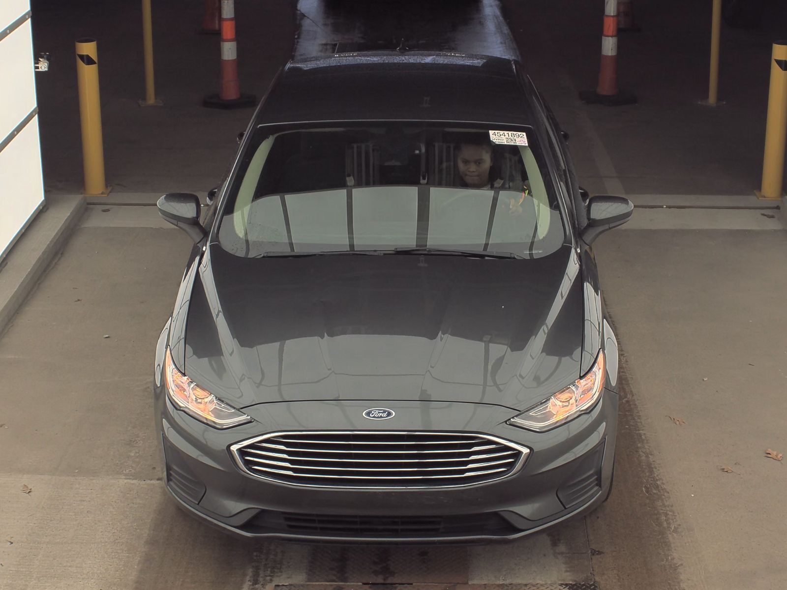 2020 Ford Fusion SE FWD
