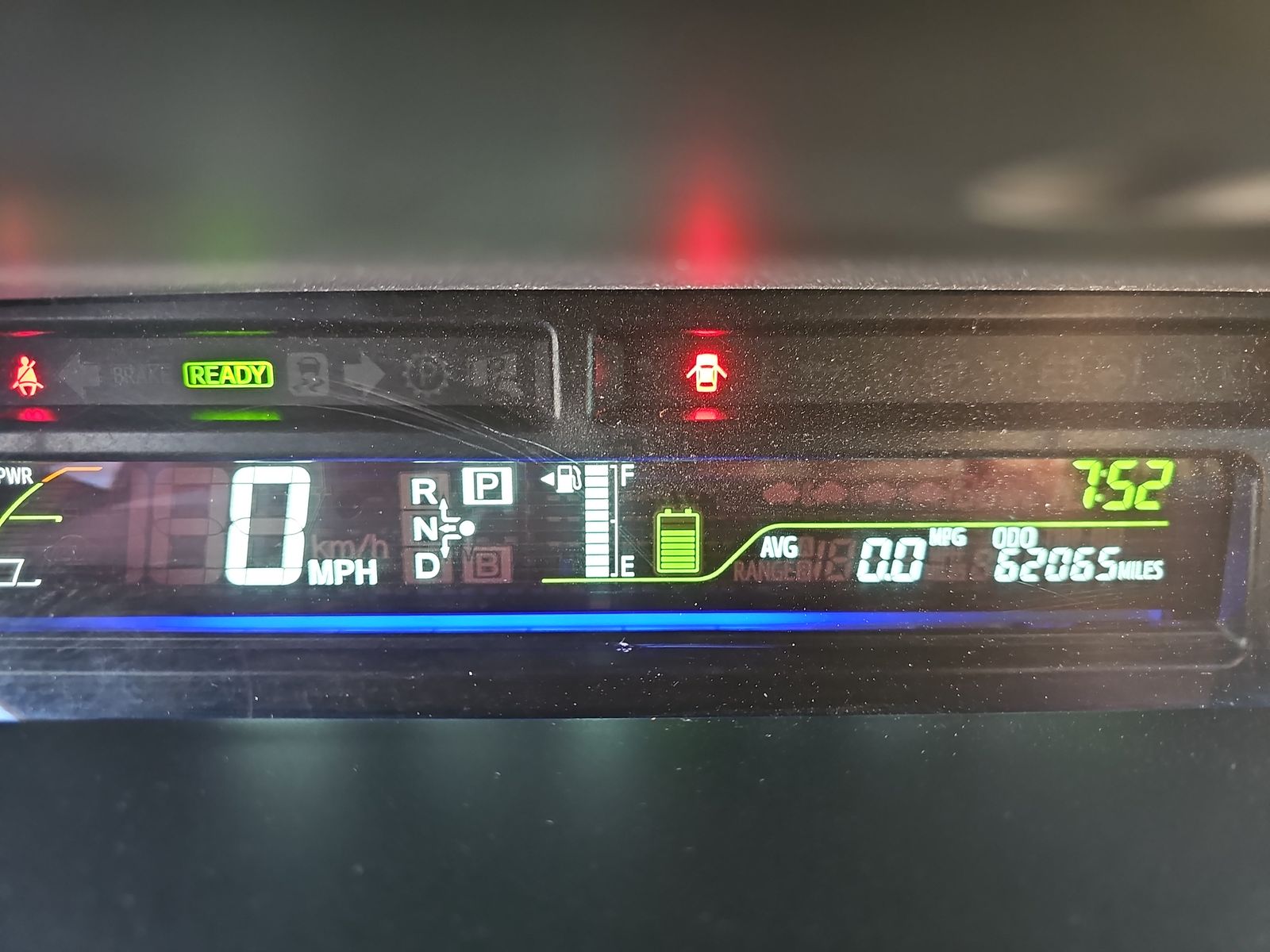 2016 Toyota Prius v Two FWD