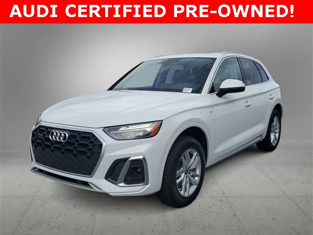 2022 Audi Q5 S line Premium