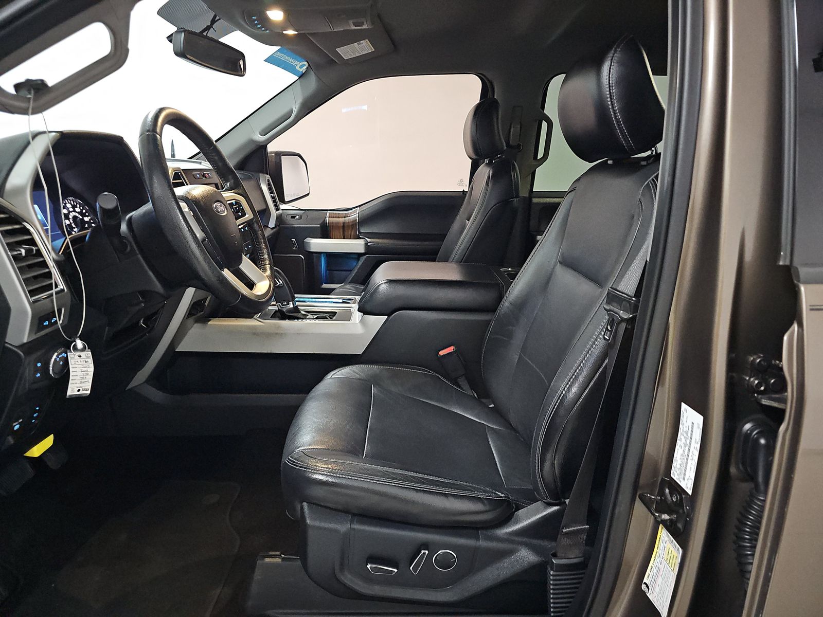 2015 Ford F-150 Lariat RWD