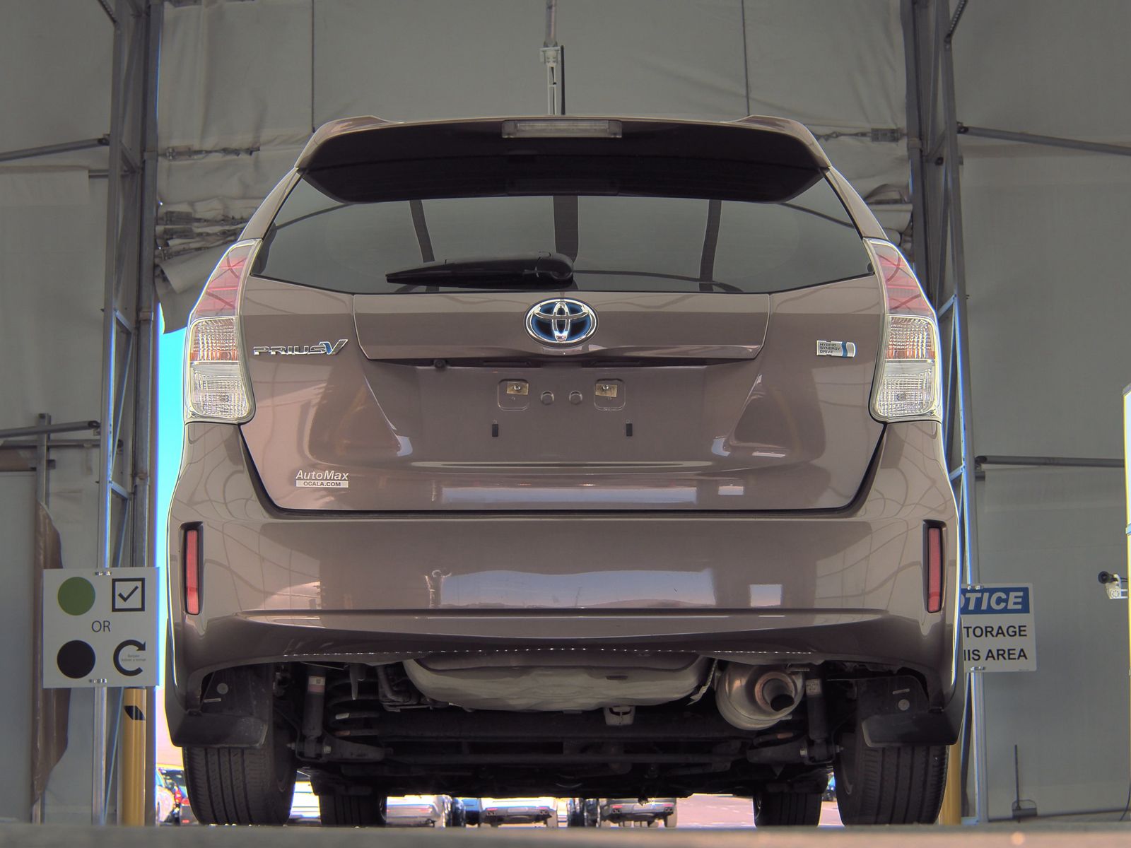 2016 Toyota Prius v Two FWD