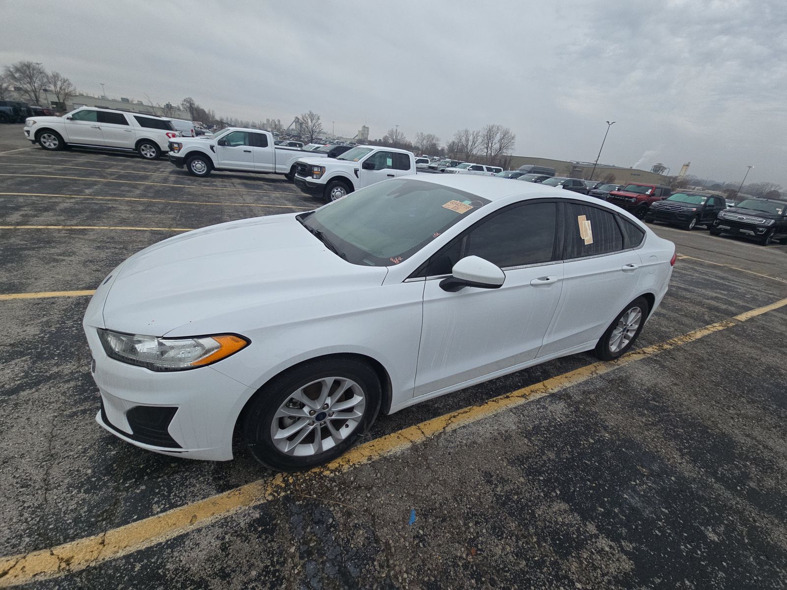 2020 Ford Fusion SE