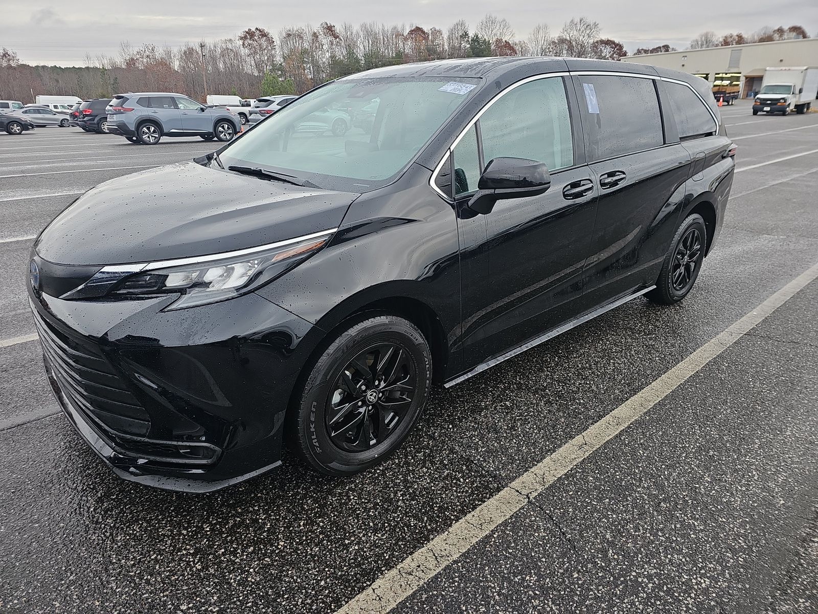 2024 Toyota Sienna LE 8-Passenger 120.5