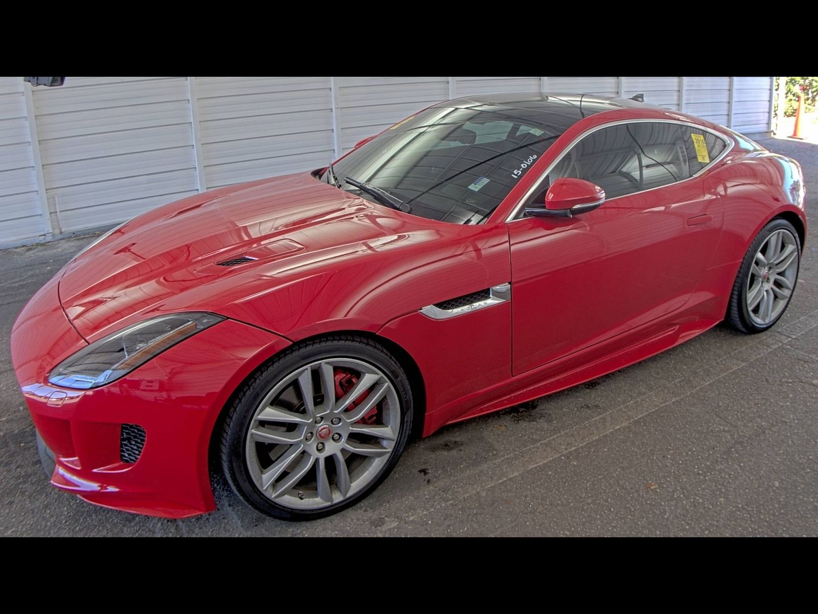 2016 Jaguar F-TYPE R Coupe