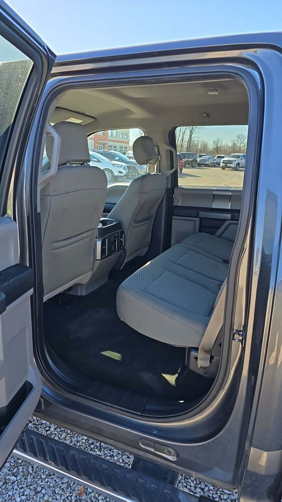 2015 Ford F-150 XLT AWD