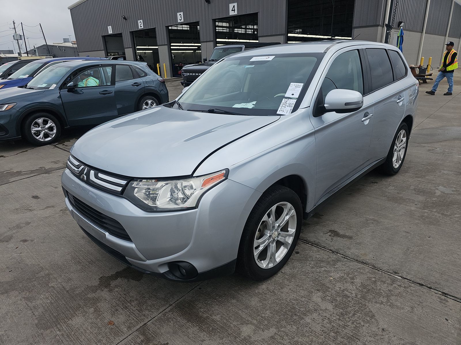 2014 Mitsubishi Outlander SE FWD