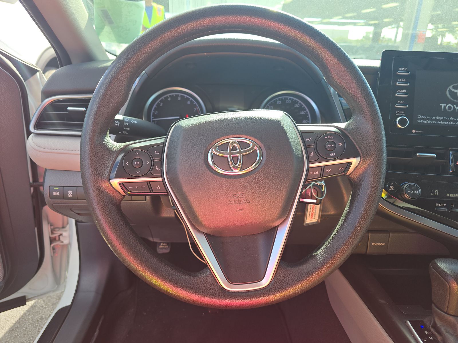 2022 Toyota Camry LE FWD