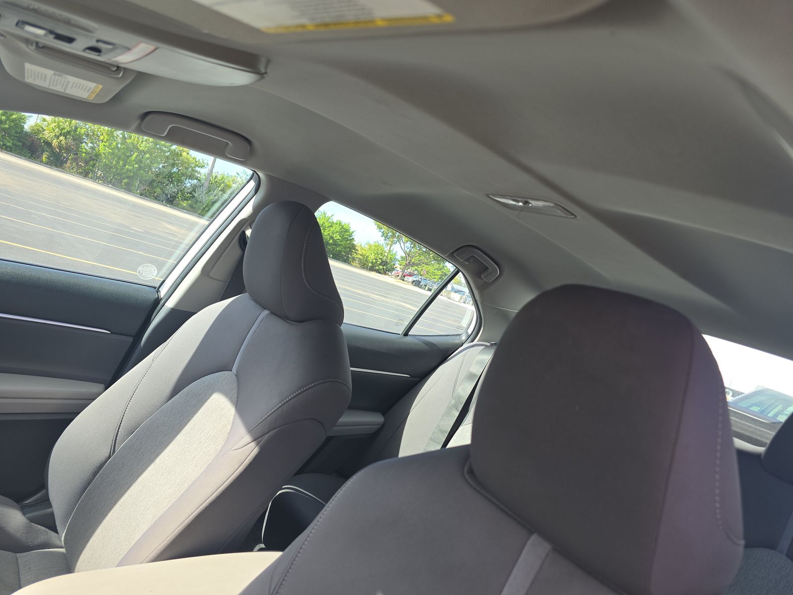 2022 Toyota Camry LE FWD