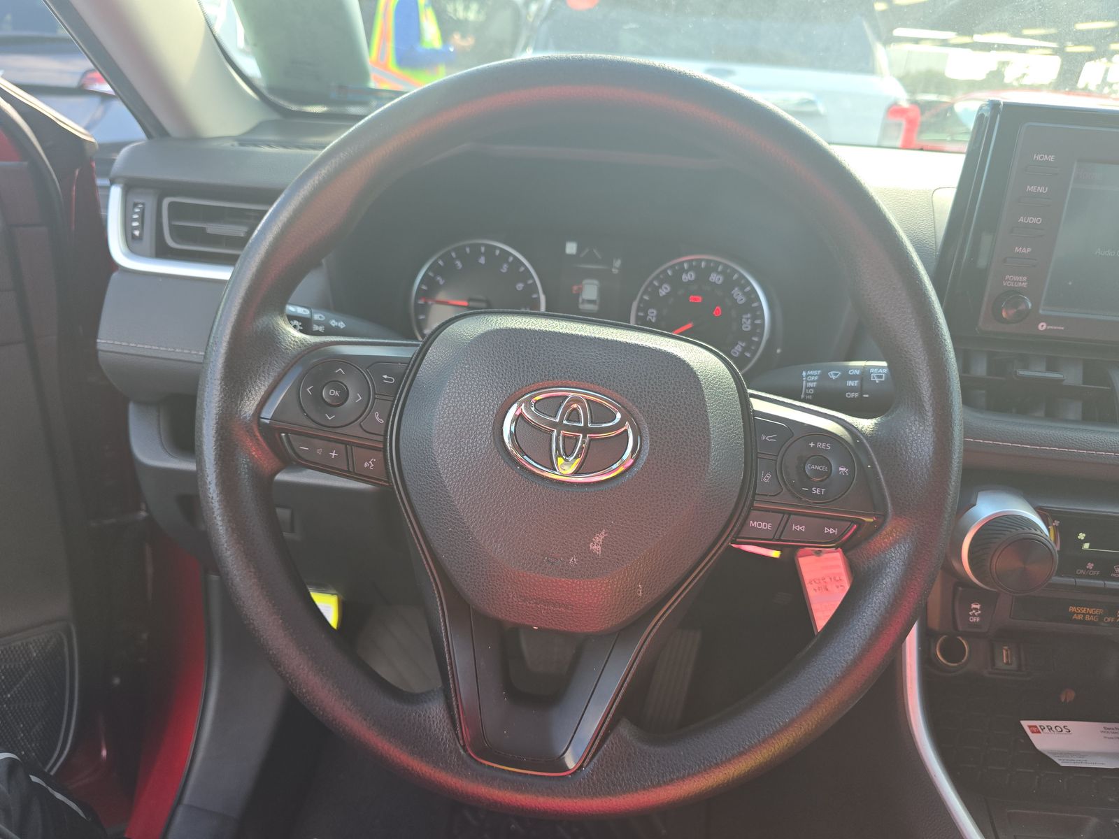 2022 Toyota RAV4 LE AWD