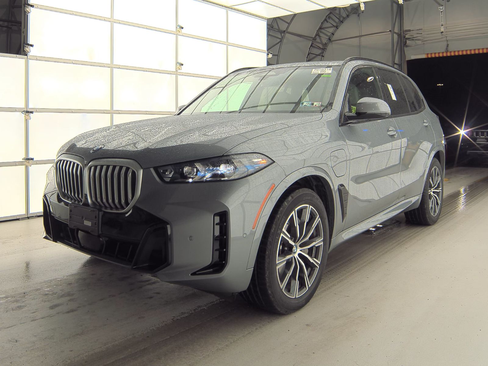 2025 BMW X5 Sports Activity Vehicle xDrive50e