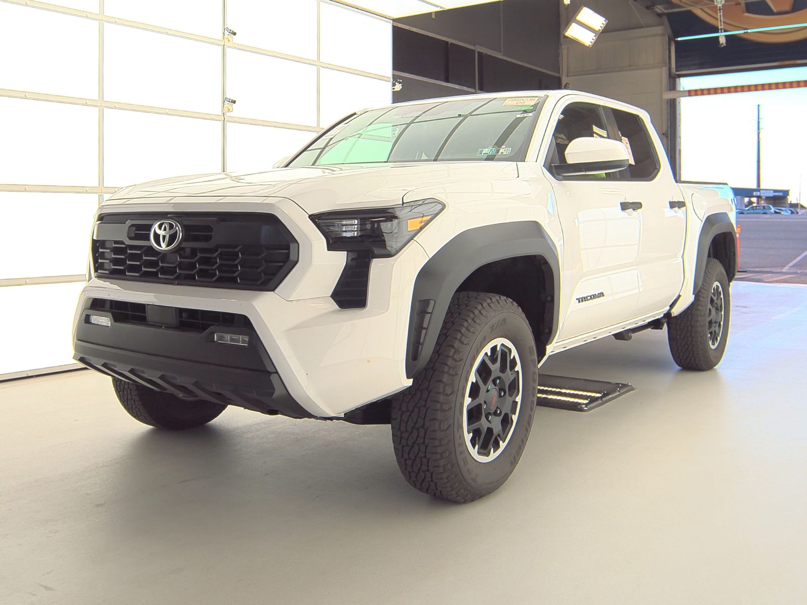 2024 Toyota Tacoma TRD Off-Road Crew Cab Short Bed