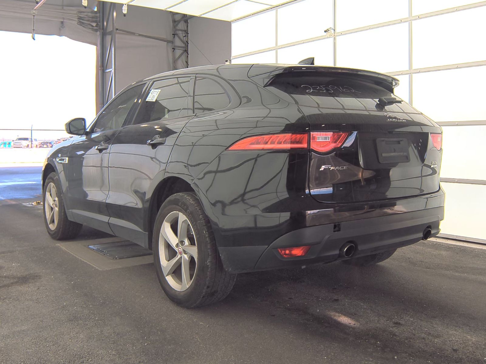 2018 Jaguar F-PACE 30t Premium AWD