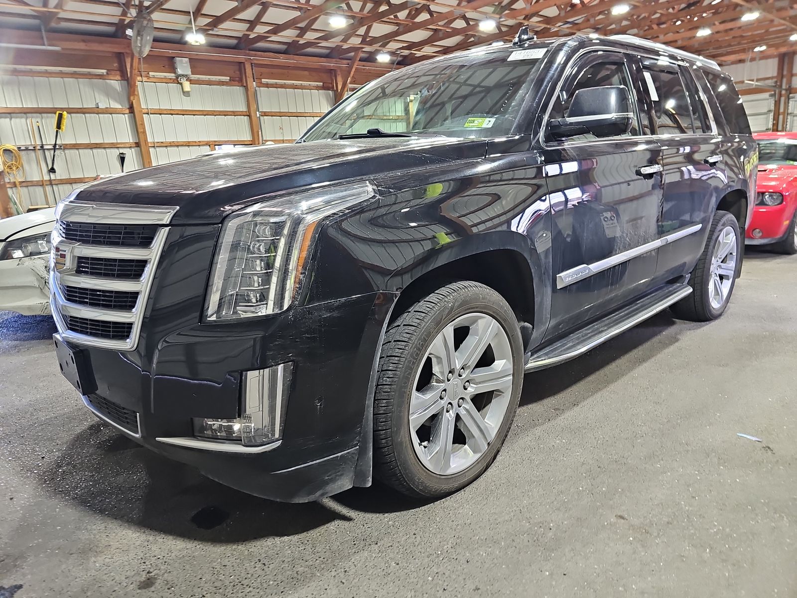 2017 Cadillac Escalade Luxury 1SB