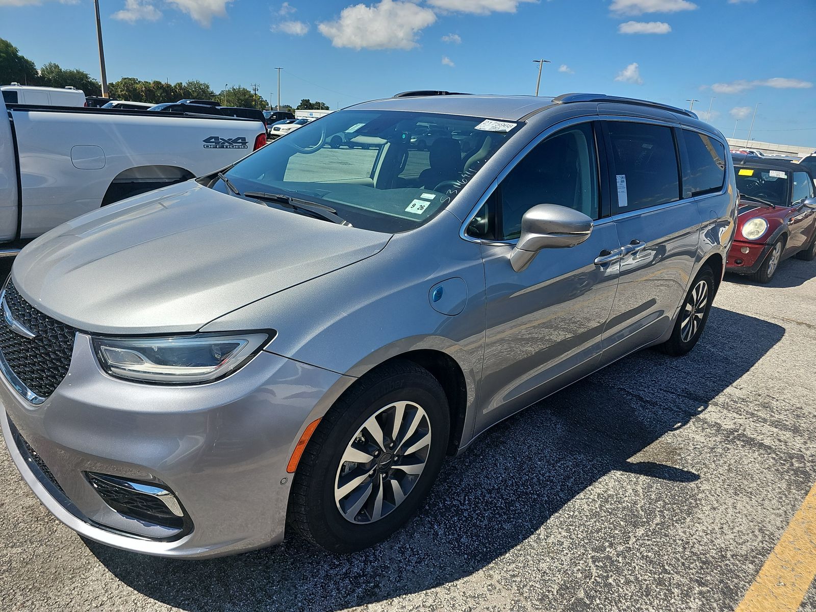 2021 Chrysler Pacifica Hybrid Touring L 121.6