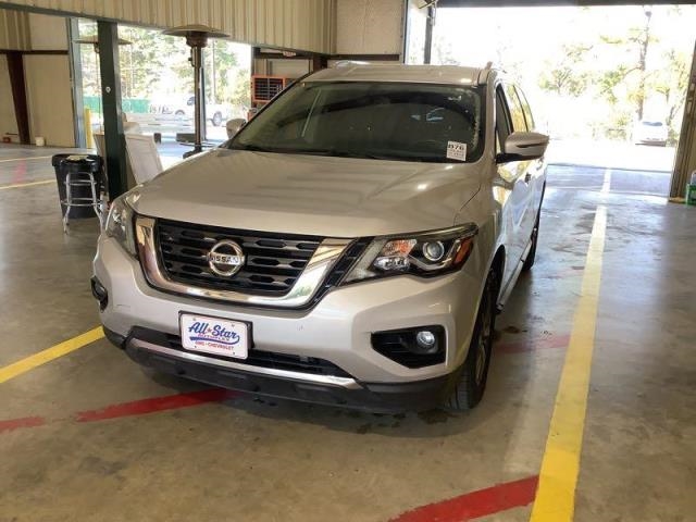 2019 Nissan Pathfinder SV