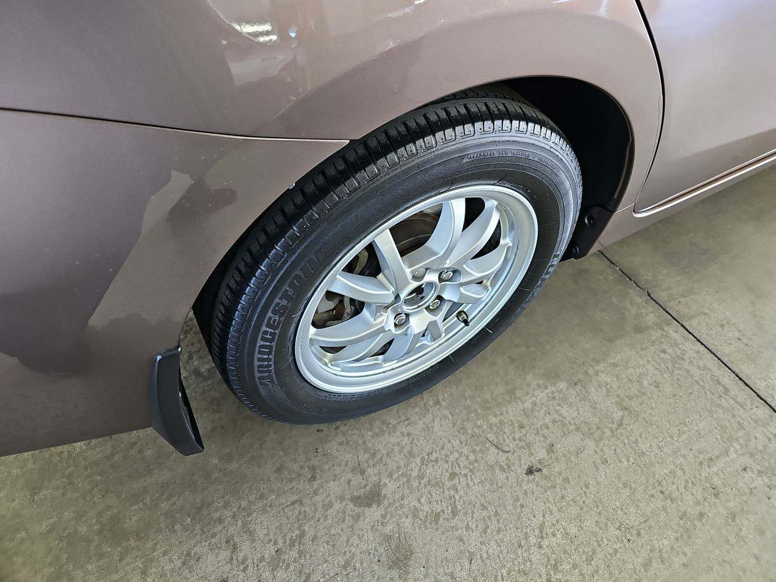 2016 Toyota Prius v Two FWD