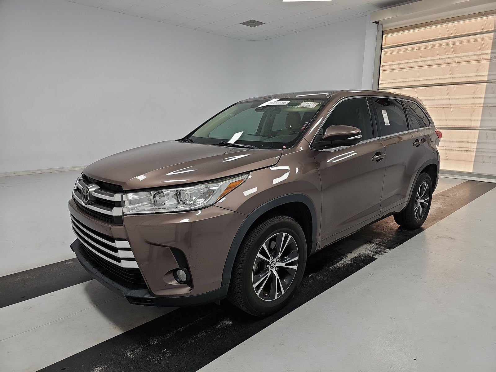 2017 Toyota Highlander LE Plus