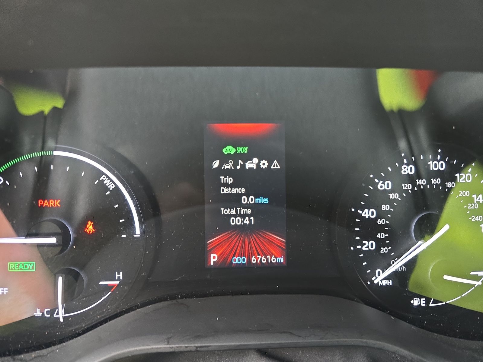 2022 Toyota Sienna LE FWD