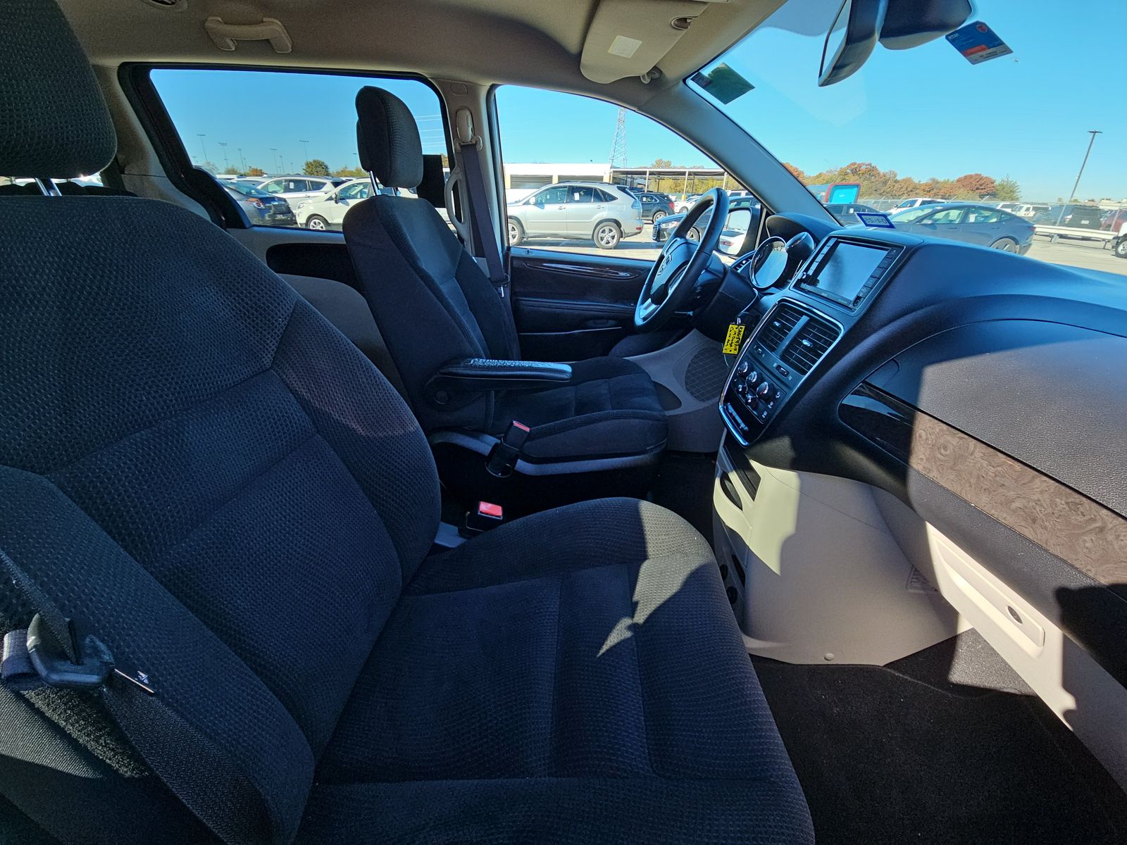 2019 Dodge Grand Caravan SE FWD