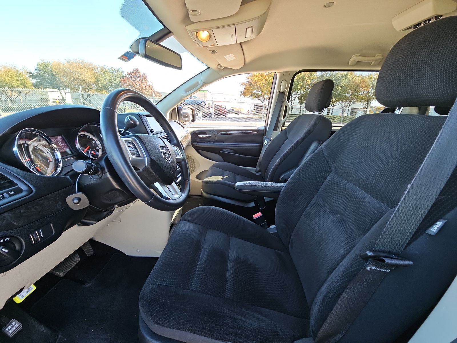 2019 Dodge Grand Caravan SE FWD