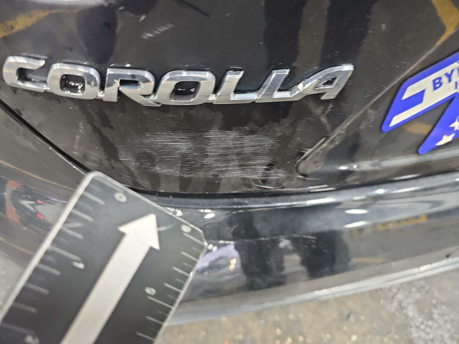 2022 Toyota Corolla SE FWD
