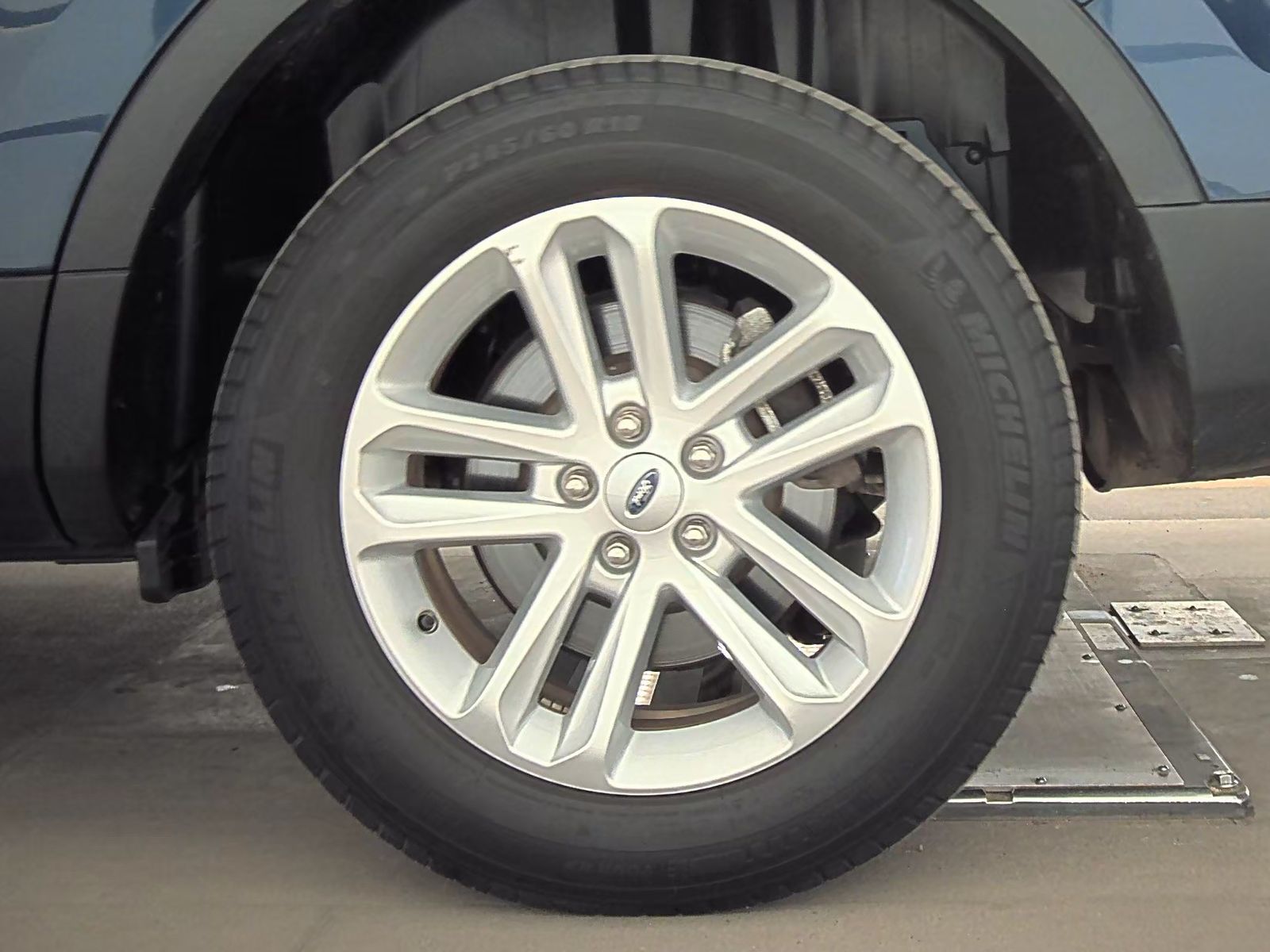 2016 Ford Explorer Base AWD