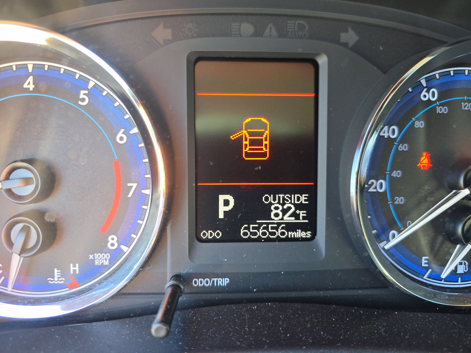 2018 Toyota Corolla LE FWD