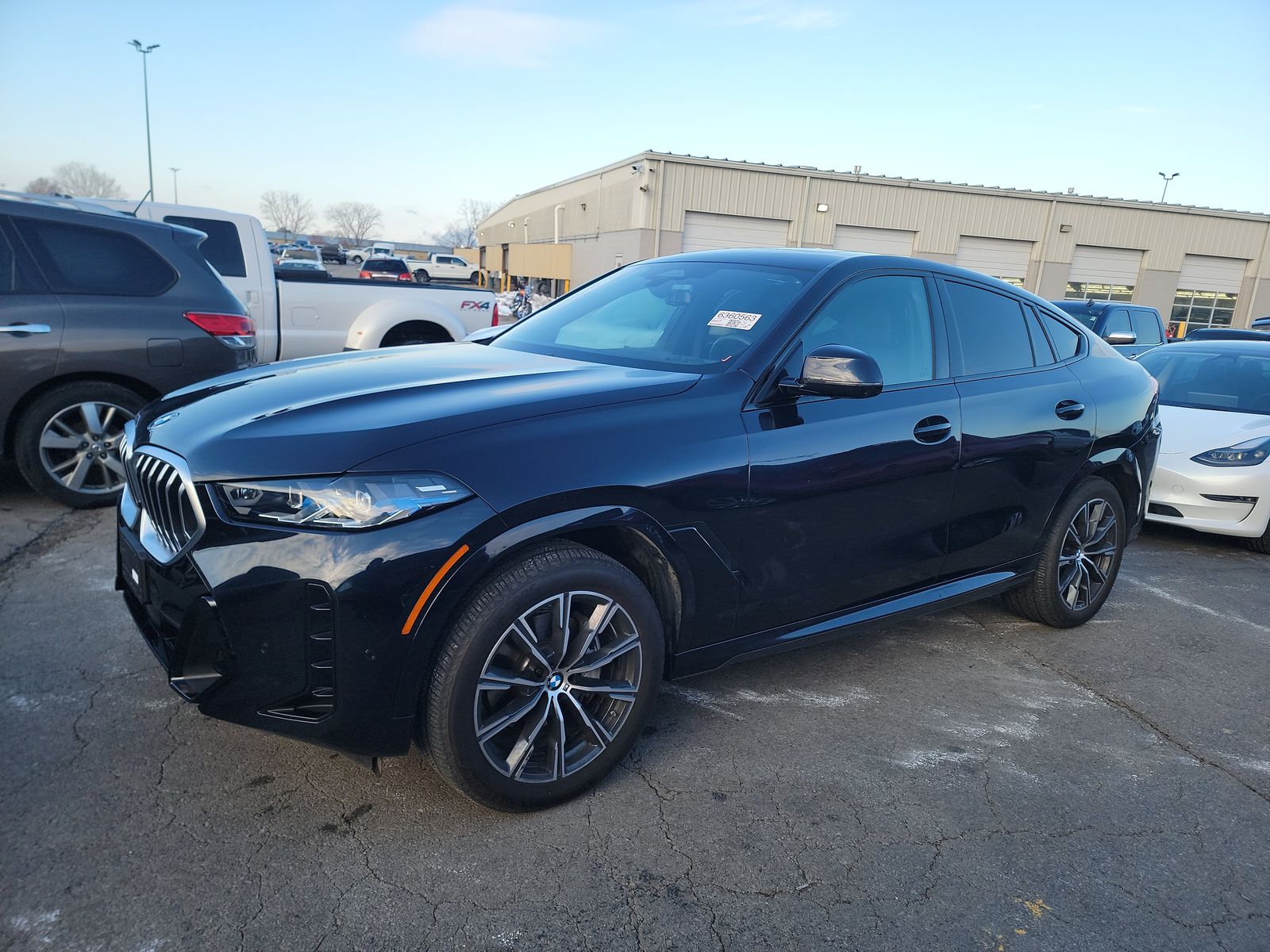 2025 BMW X6 xDrive40i