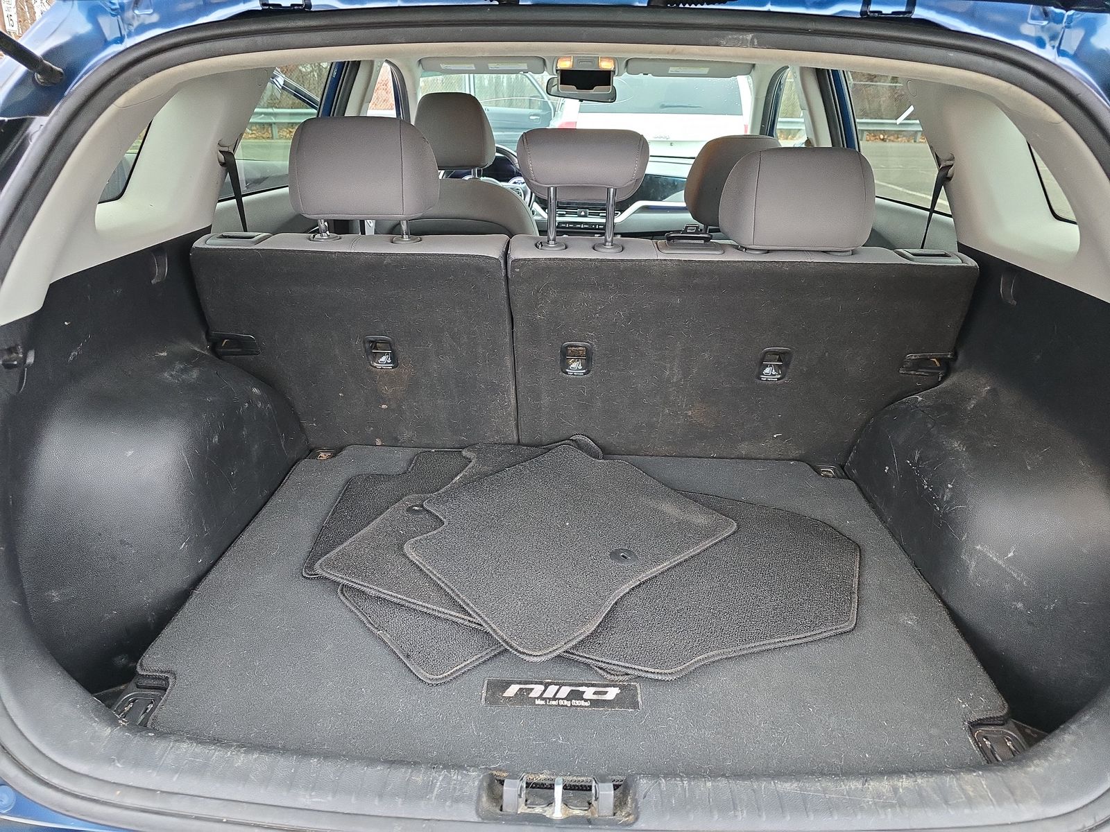 2020 Kia Niro LXS FWD