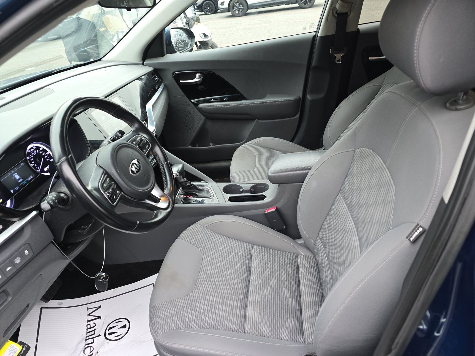 2020 Kia Niro LXS FWD