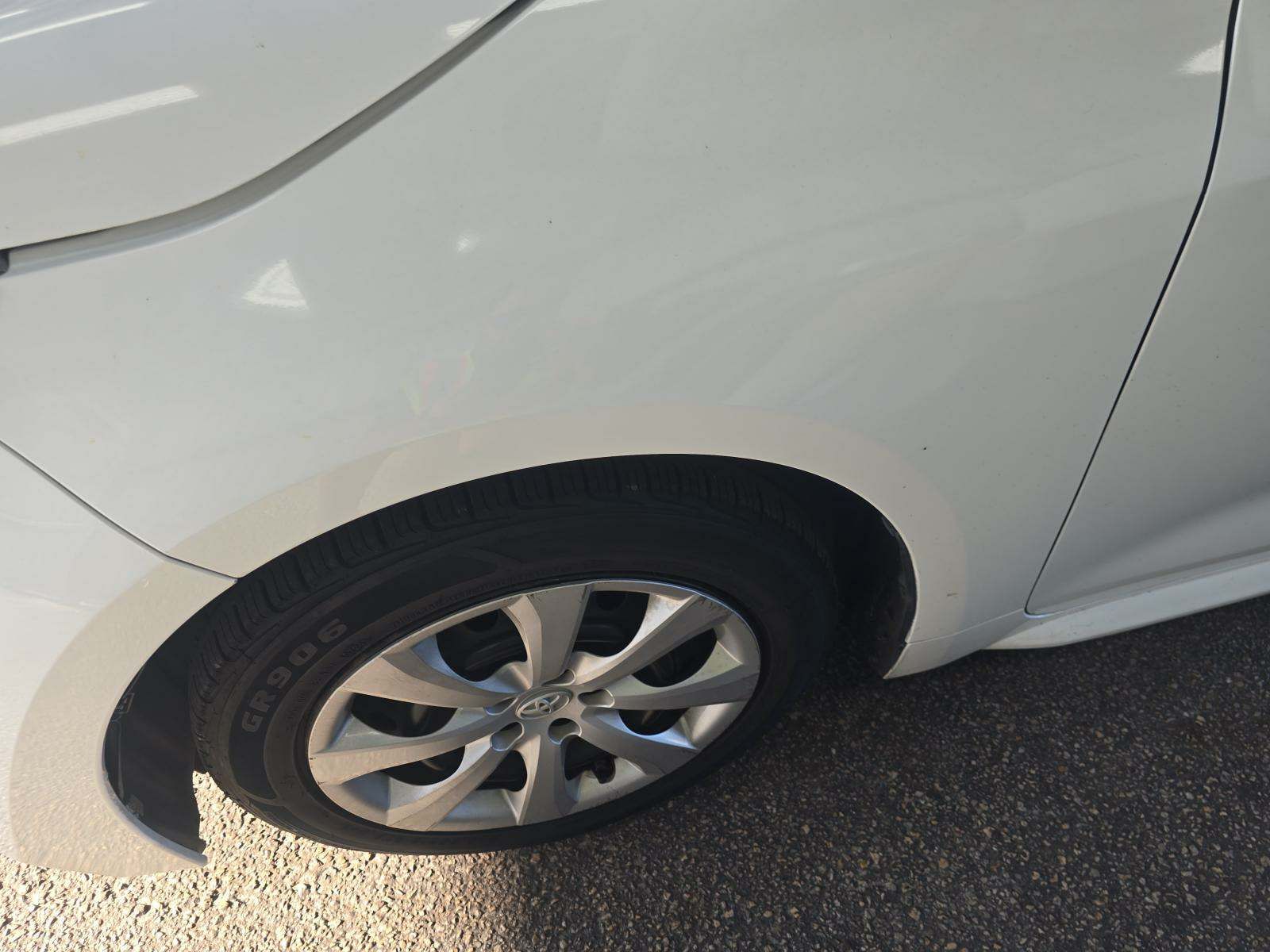 2022 Toyota Corolla LE FWD
