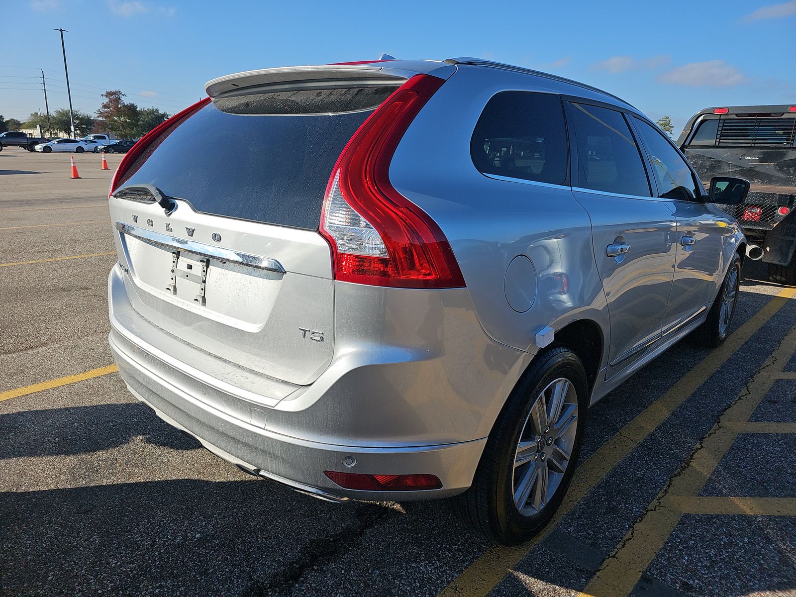 2017 Volvo XC60 T5 Inscription FWD