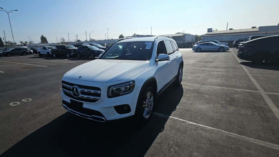 2021 Mercedes-Benz GLB 250