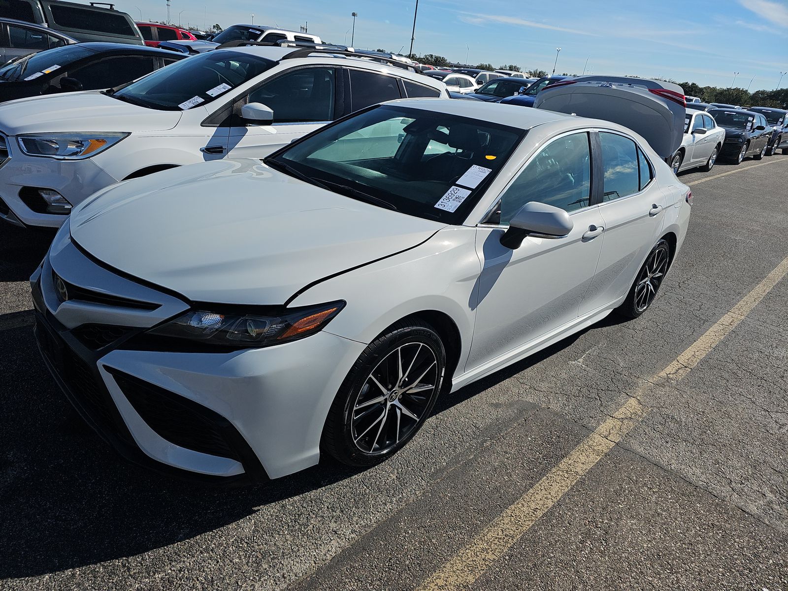2022 Toyota Camry SE
