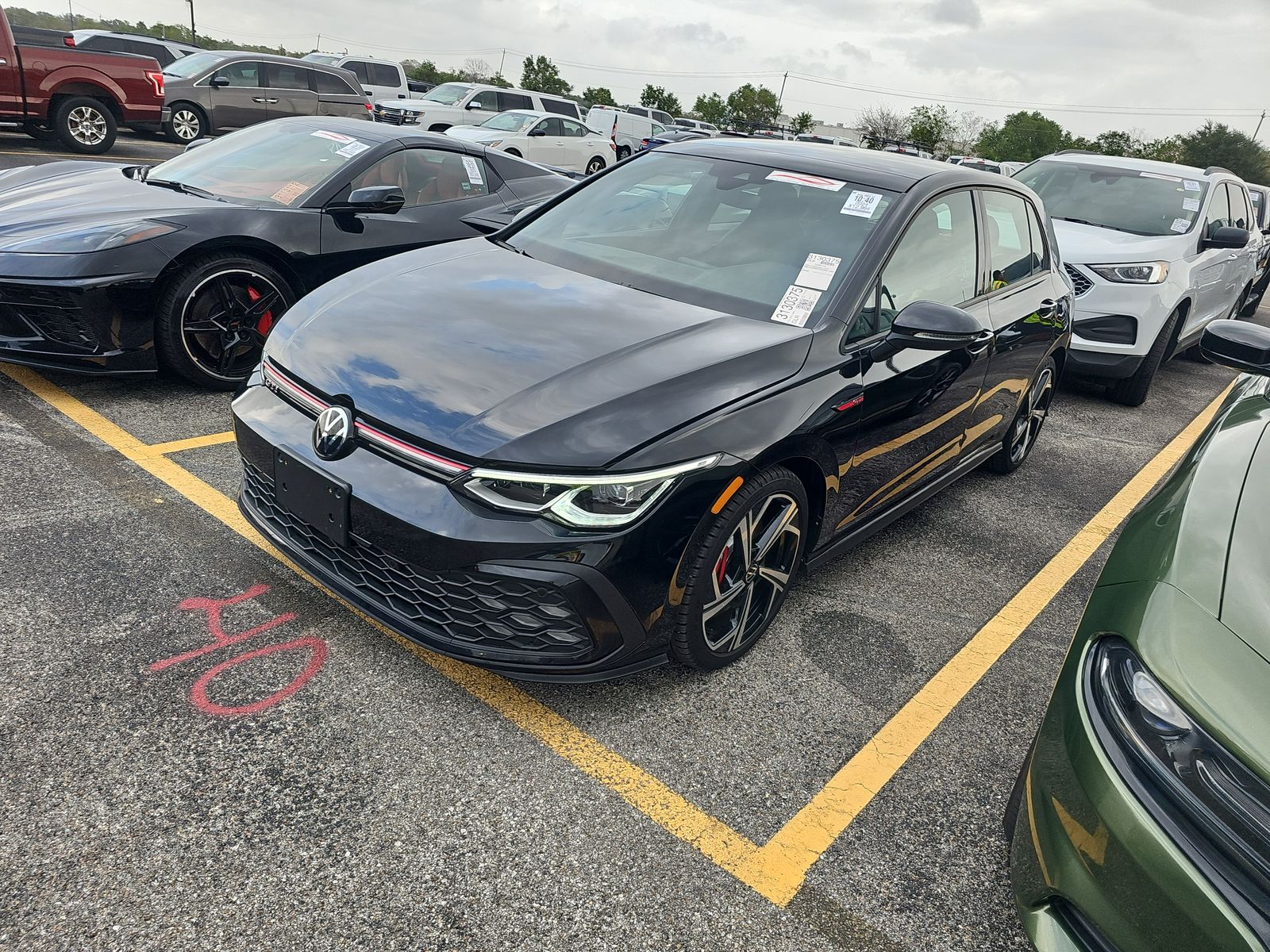 2024 Volkswagen Golf GTI SE