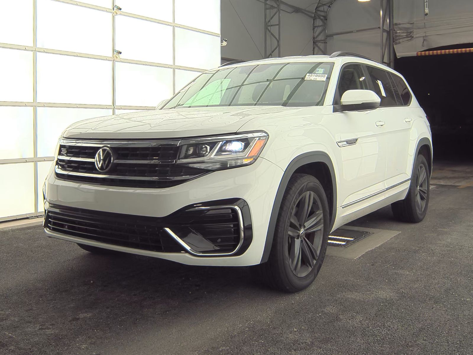 2021 Volkswagen Atlas V6 SE w/Technology R-Line