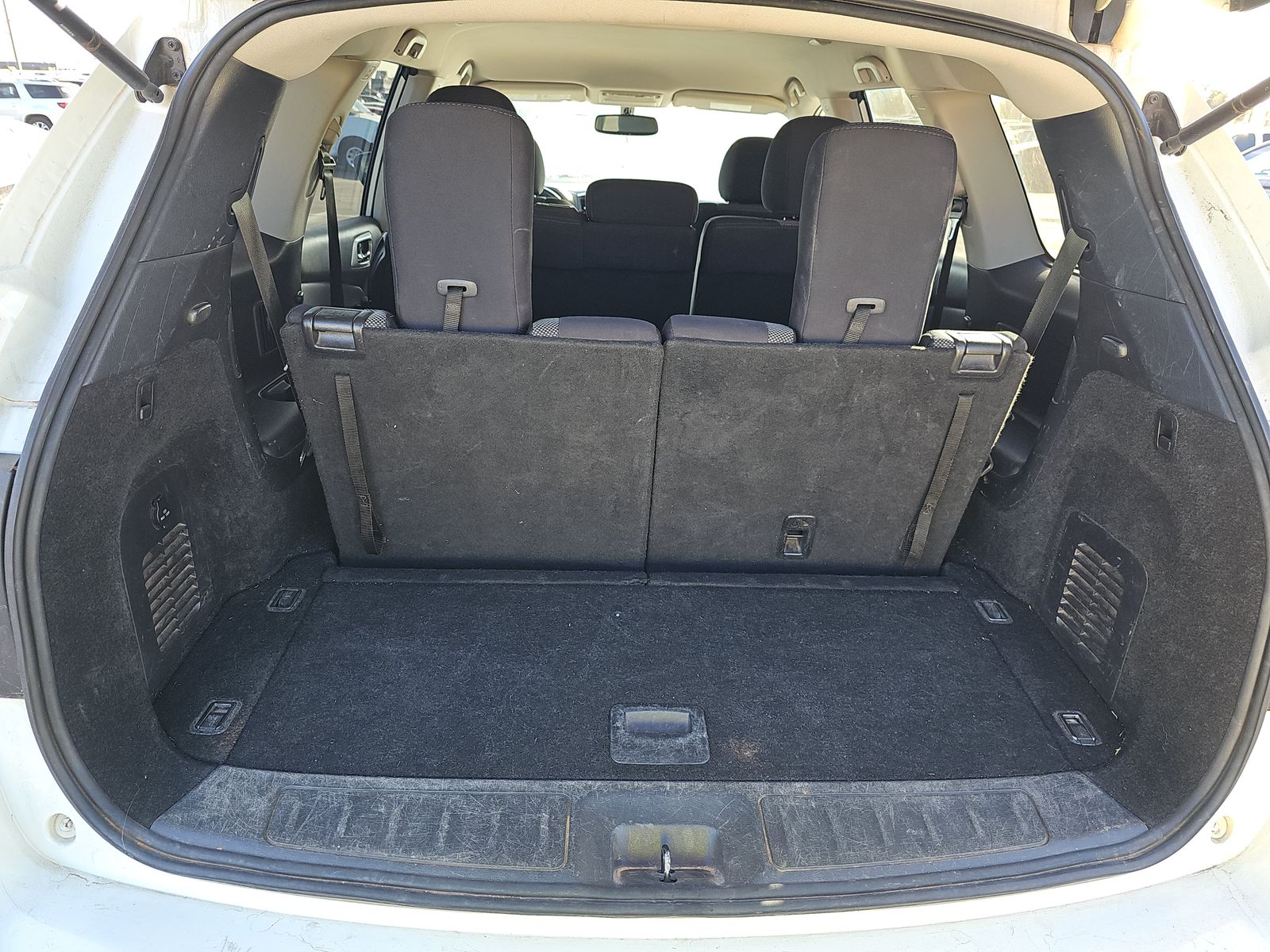 2019 Nissan Pathfinder SV FWD