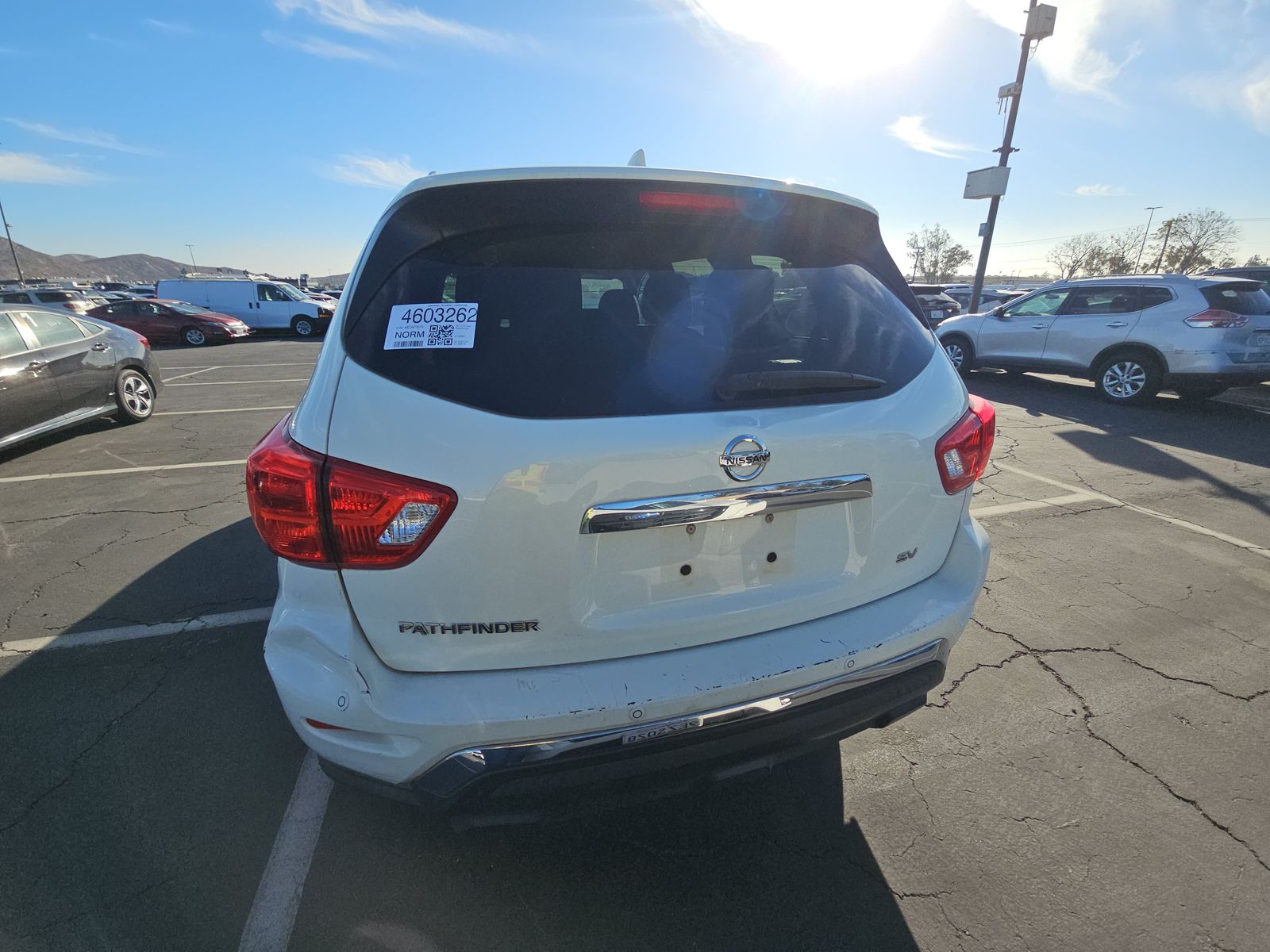 2019 Nissan Pathfinder SV FWD