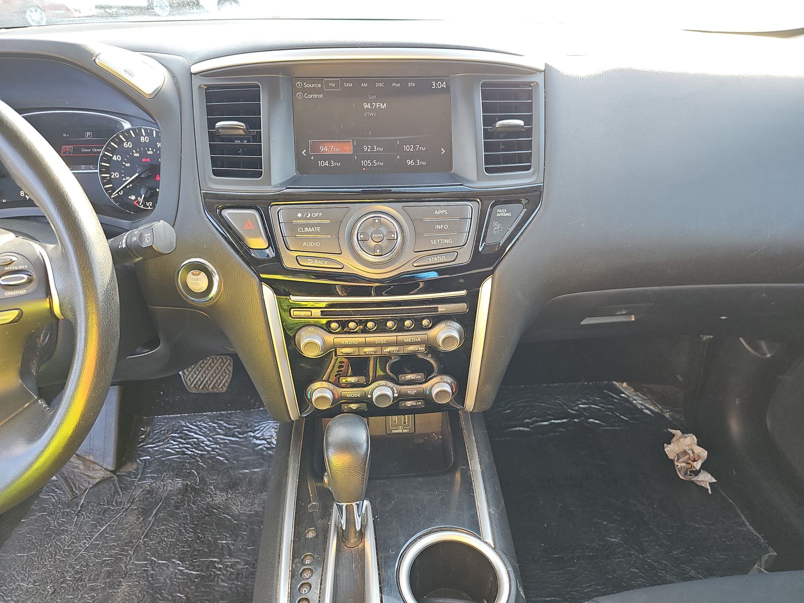 2019 Nissan Pathfinder SV FWD