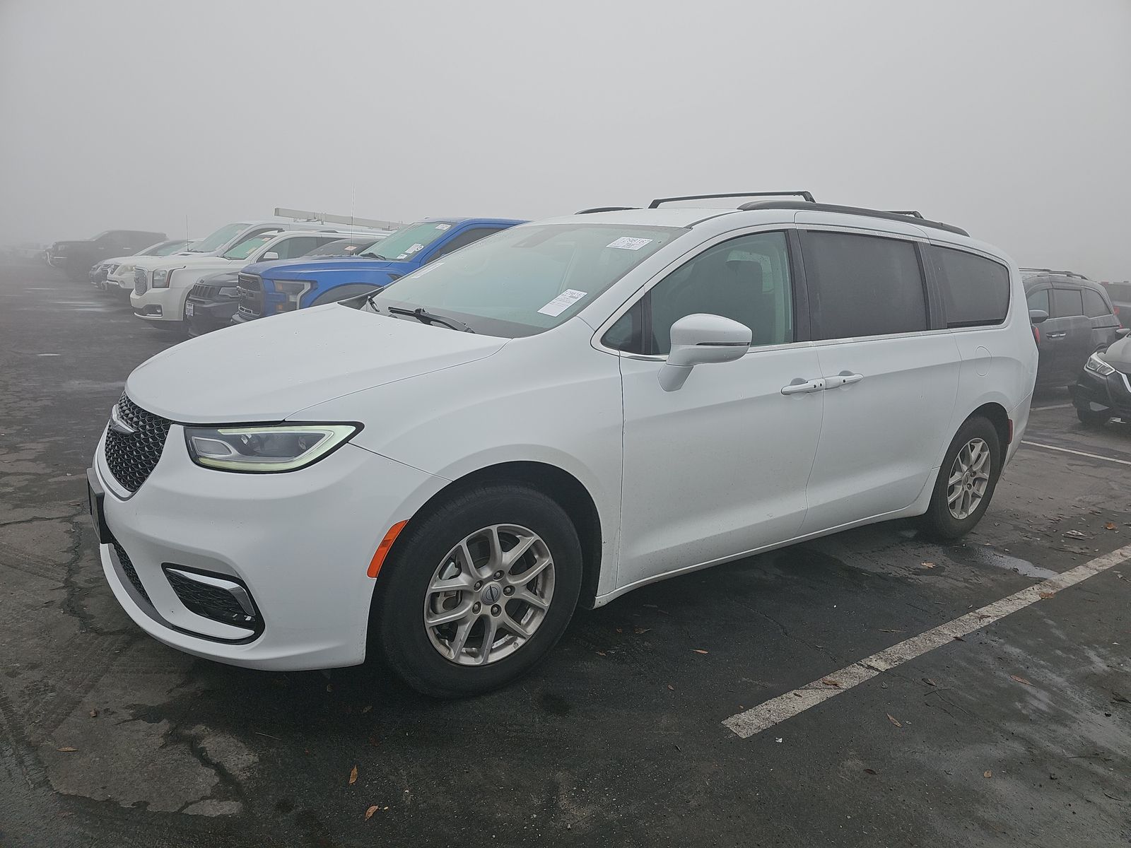 2022 Chrysler Pacifica Touring L 121.6