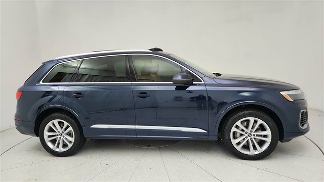 2025 Audi Q7 Premium Plus 45 TFSI