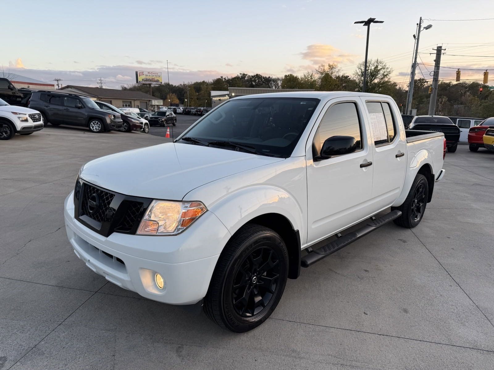 2021 Nissan Frontier SV Crew Cab Short Bed