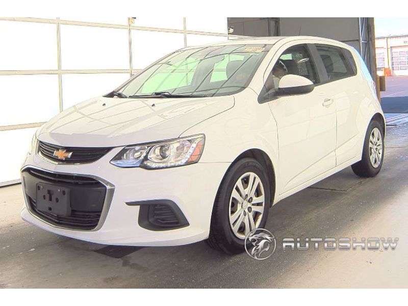 2020 Chevrolet Sonic LT Hatchback 1FL