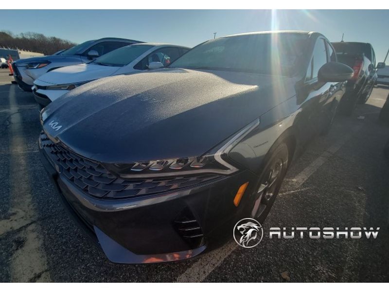 2022 Kia K5 LXS